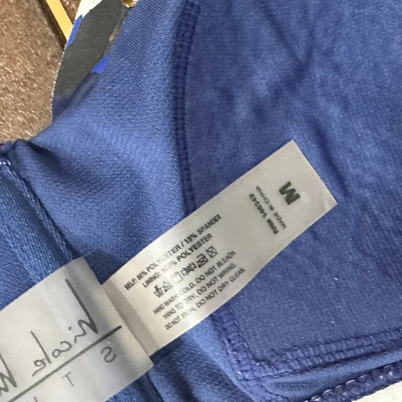 NICOLE MILLER STUDIO Floral Ruffle Bandeau Swimsuit Bikini Top - size medium - Picture 8 of 8